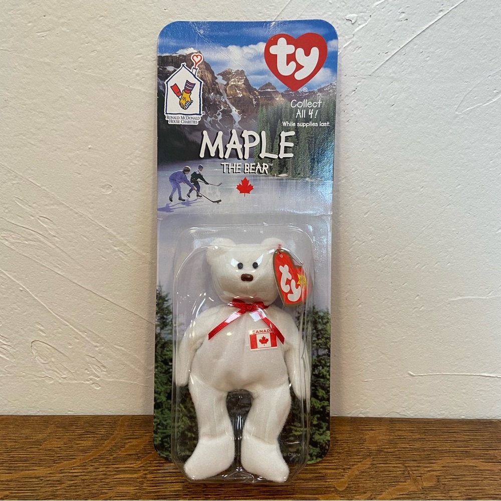 VINTAGE TY TEENIE MAPLE THE BEAR CANADA MCDONALDS TOY COLLECTIBLE BEANIE BABY